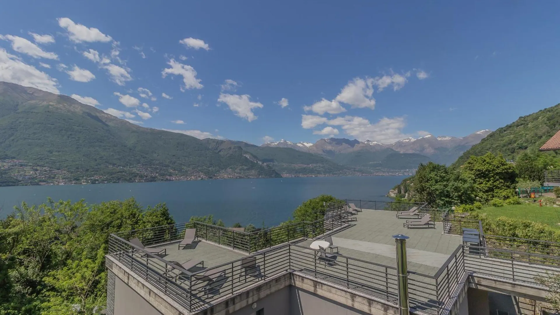 Brezza Del Lario Monolocale Con Soppalco By Varenna Holidays Dervio Apartamento