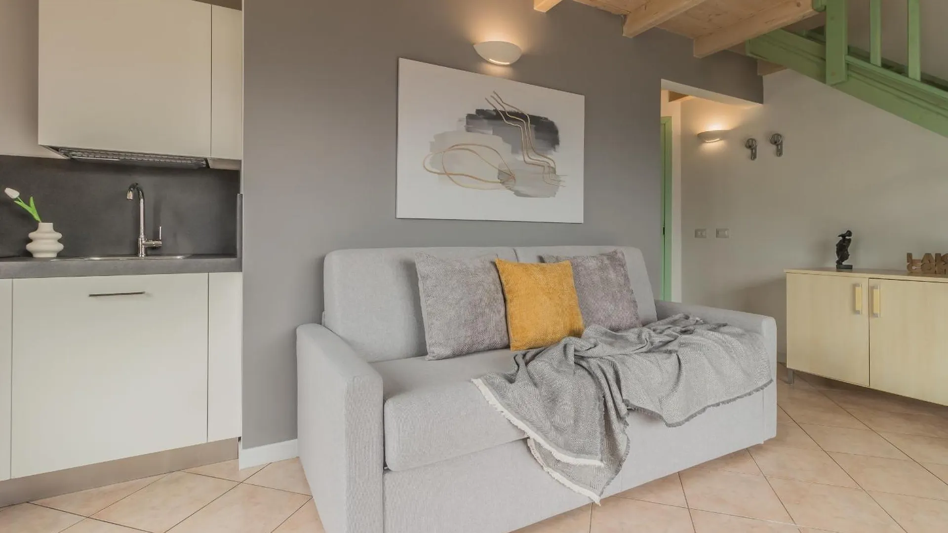Apartamento Brezza Del Lario Monolocale Con Soppalco By Varenna Holidays Dervio Italia