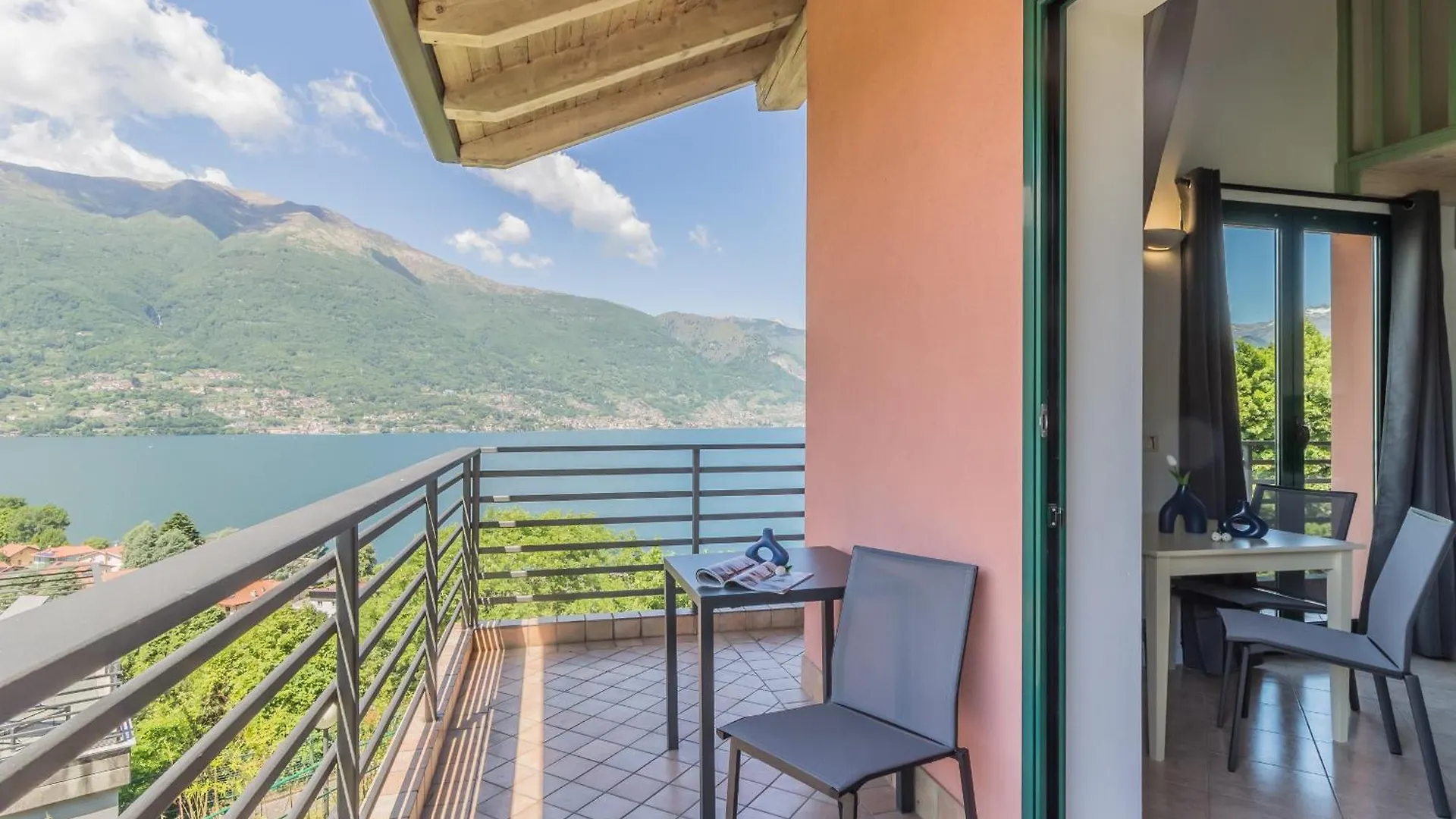 Brezza Del Lario Monolocale Con Soppalco By Varenna Holidays Dervio